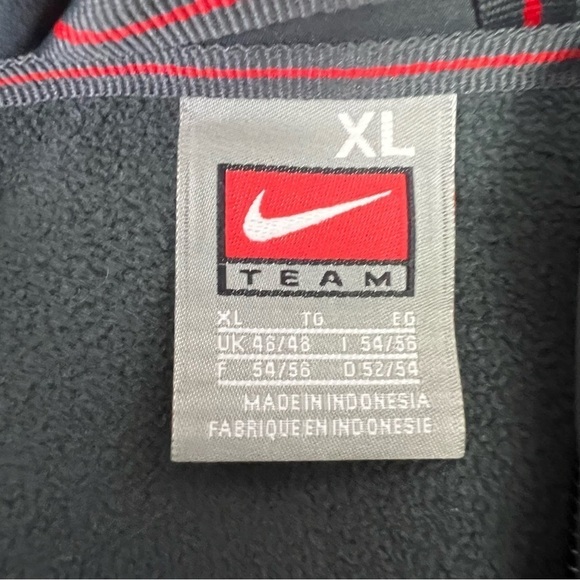 Nike Team Men’s Full Zip Athletic Jacket Sz XL Color Gray Zip Pockets - Picture 5 of 9